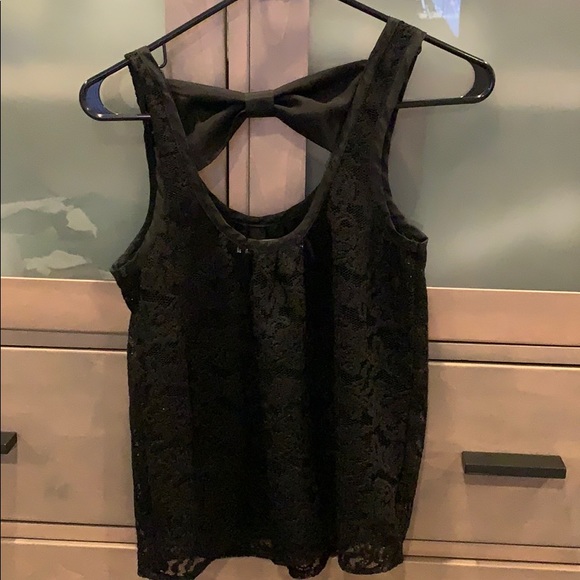 Lace tank with adorable bow back - XS - Picture 4 of 6